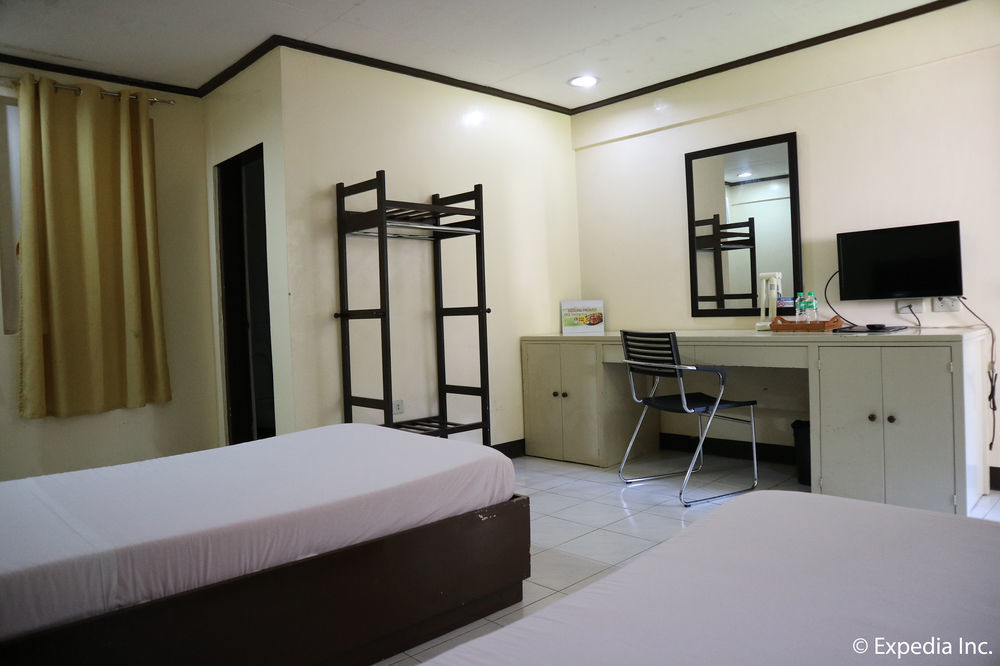 Riverview Resort And Conference Center Calamba  Bagian luar foto